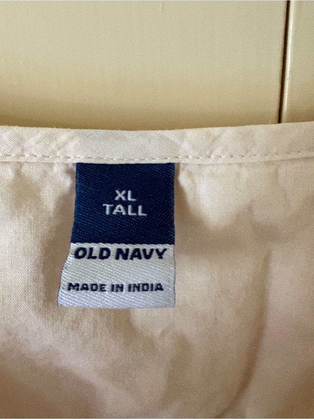 Old Navy White Peasant-Style Embroidered Sleeve Top - Picture 2 of 6